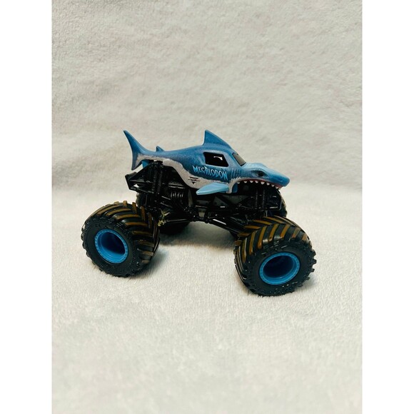 Hot Wheels Monster Jam Diecast Truck Megalodon Shark Mud Tires Mattel 1:64 Scale - Picture 1 of 5